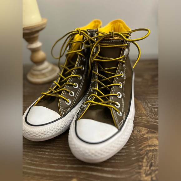 Converse Chuck Taylor City Hiker Leather High Top Sneakers Brown Yellow Sz 7M 9W - Picture 2 of 16